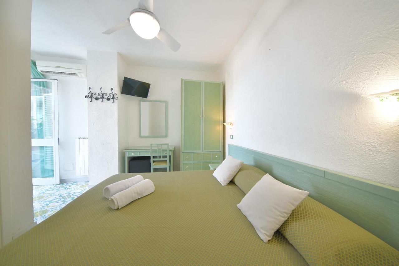 Hotel Parco Cartaromana Ischia Kültér fotó