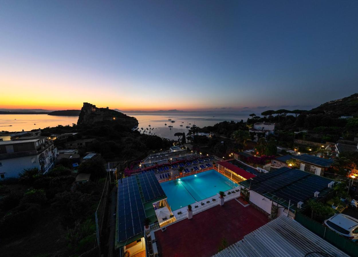 Hotel Parco Cartaromana Ischia Kültér fotó