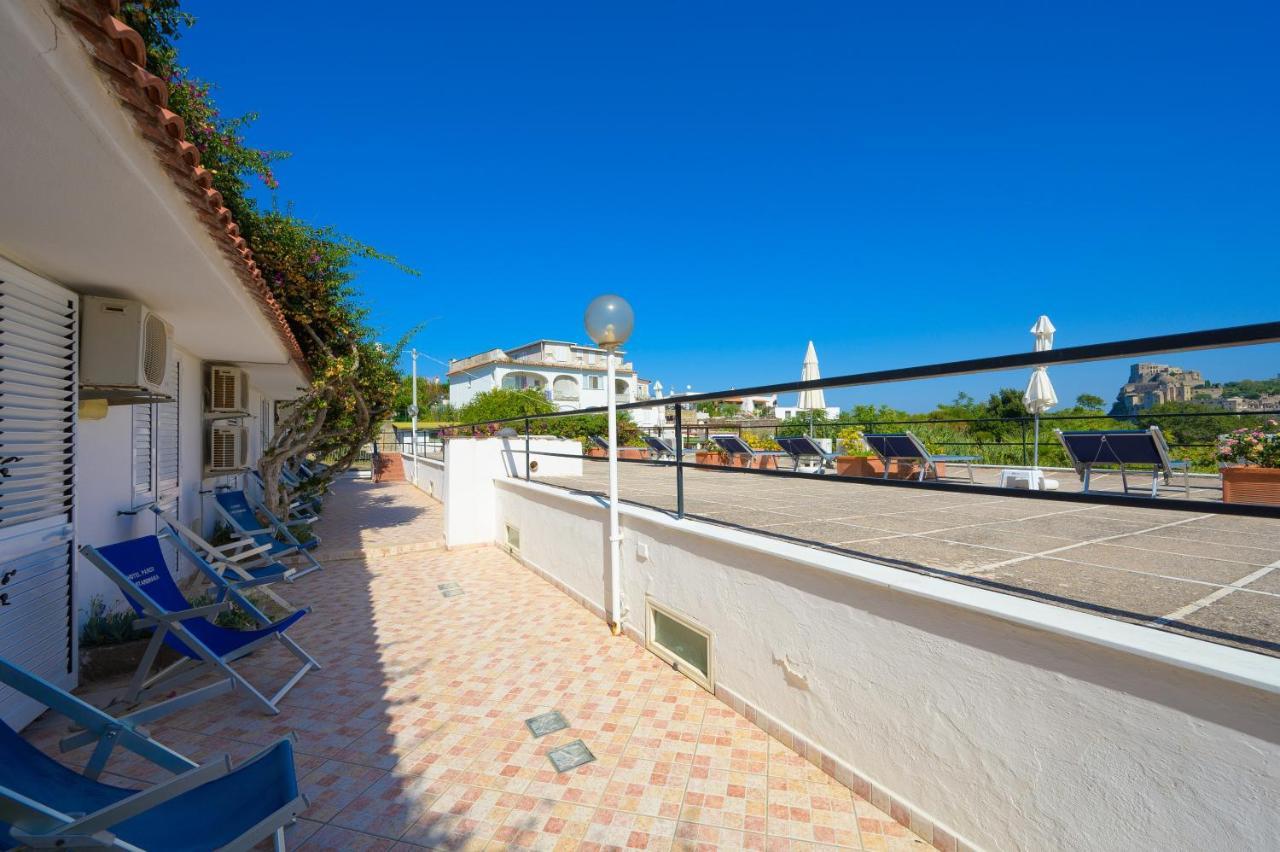 Hotel Parco Cartaromana Ischia Kültér fotó